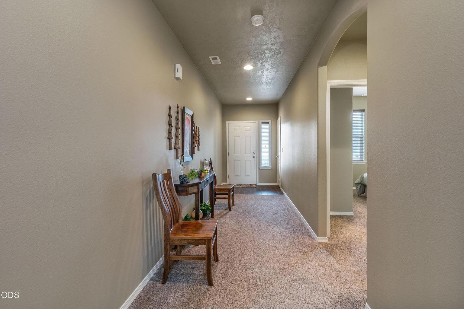Photo of 2727 6th 2 of 19