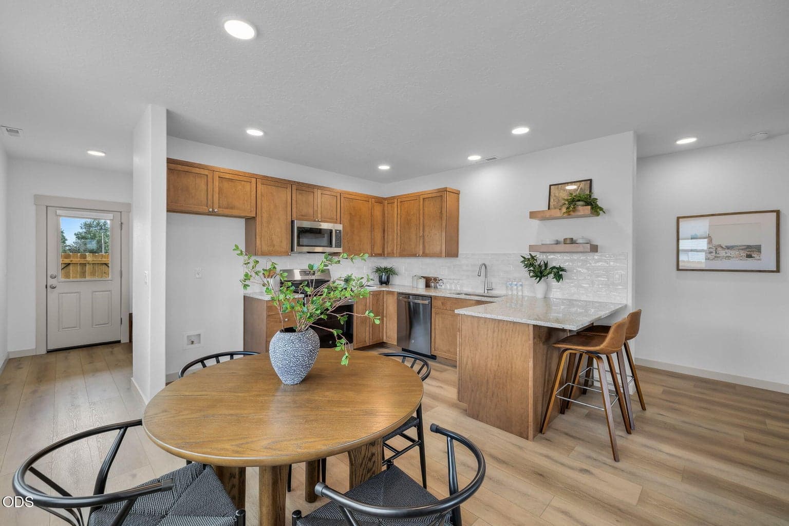Photo of 3482 7th 5 of 18