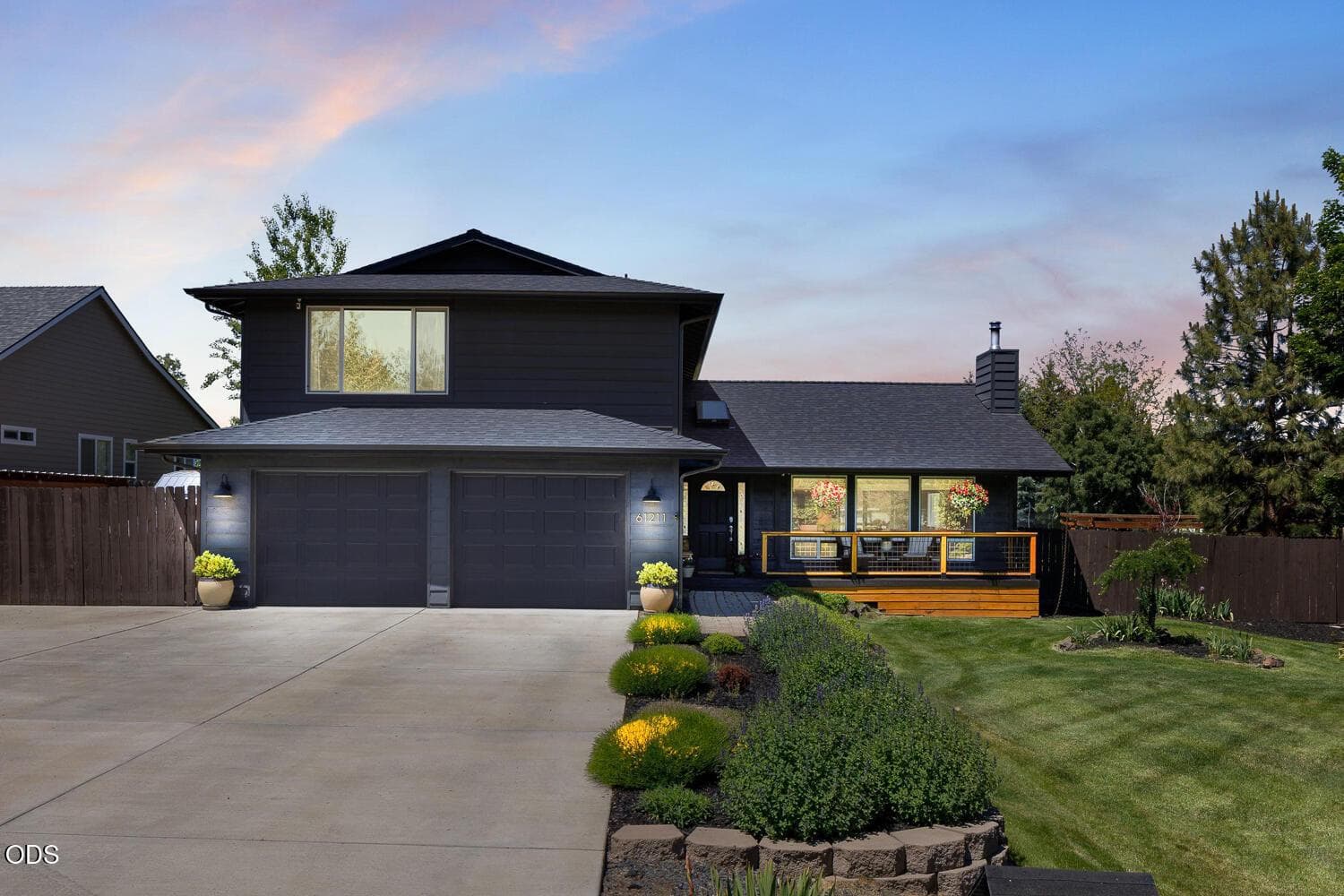 61211 Mount Vista