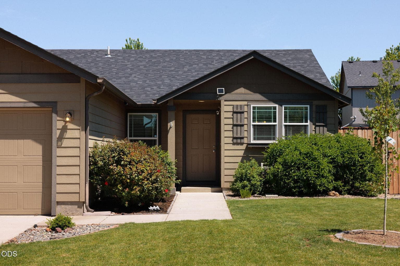 Photo of 440 31st 3 of 24