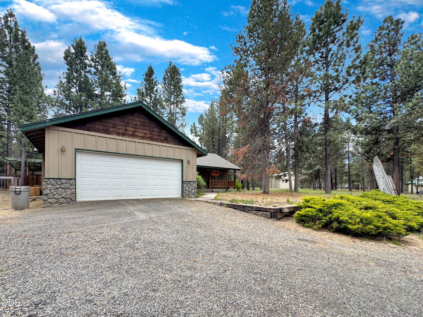 Photo of 14735 Peachwood 2 of 31