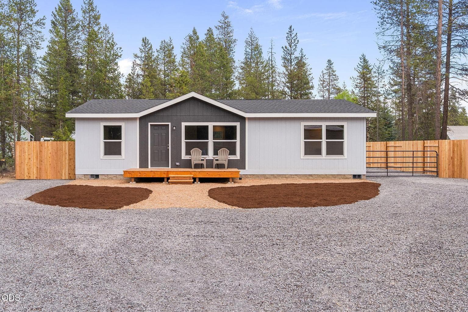 Photo of 52718 Oak 2 of 36