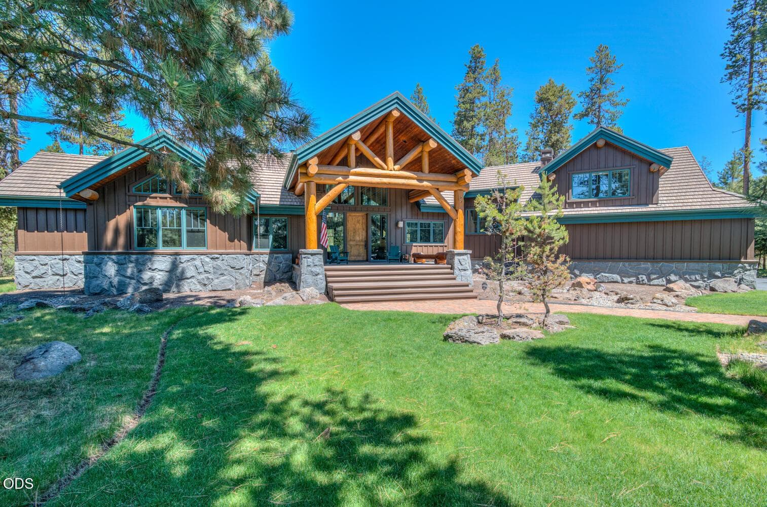 56770 Nest Pine