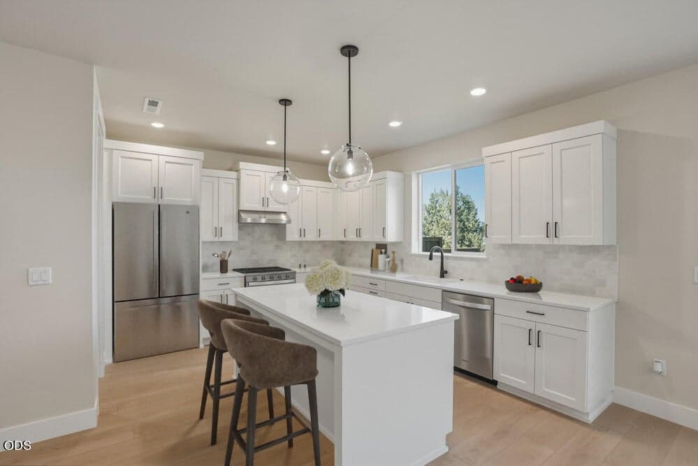 Photo of 3847 Tellus 4 of 27