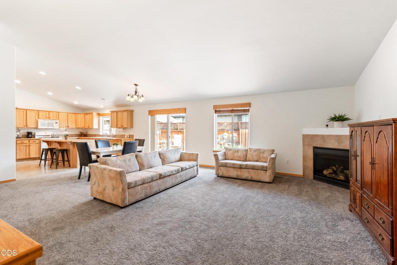 Photo of 2035 Kilnwood 4 of 37
