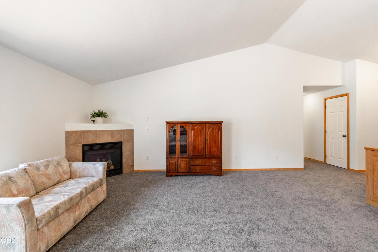 Photo of 2035 Kilnwood 5 of 37