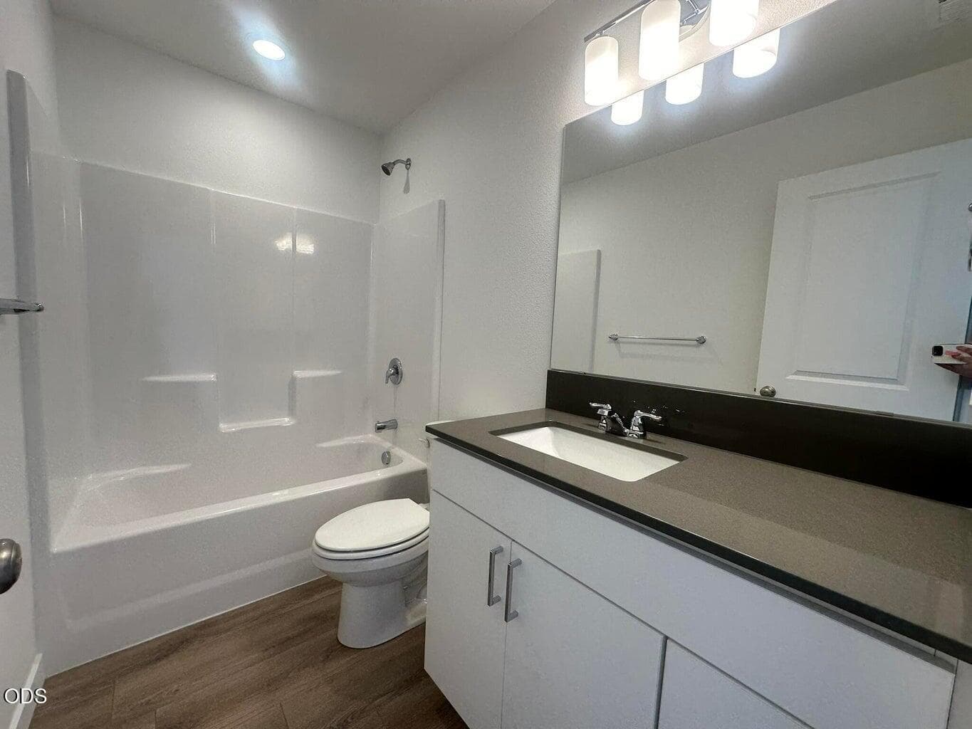 Photos of similar model. Actual floor plan and finishes may vary