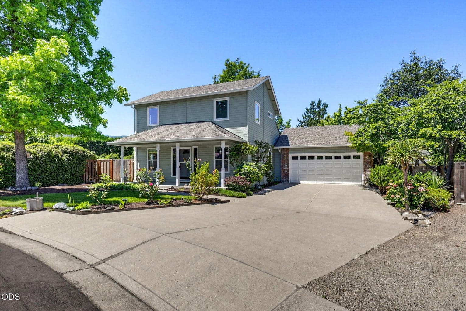 Photo of 772 St Andrews 2 of 37