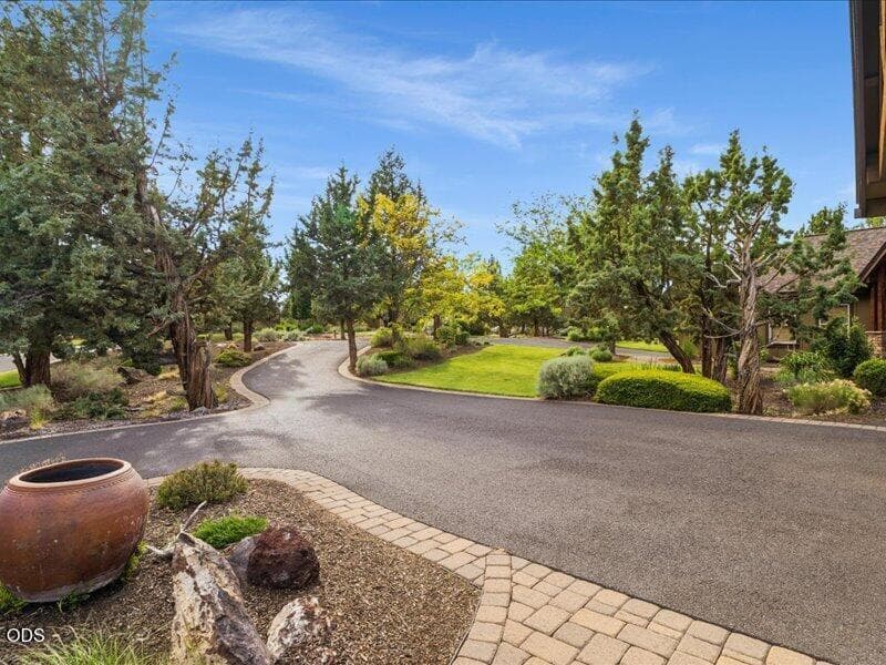 Photo of 360 Vista Rim 5 of 144