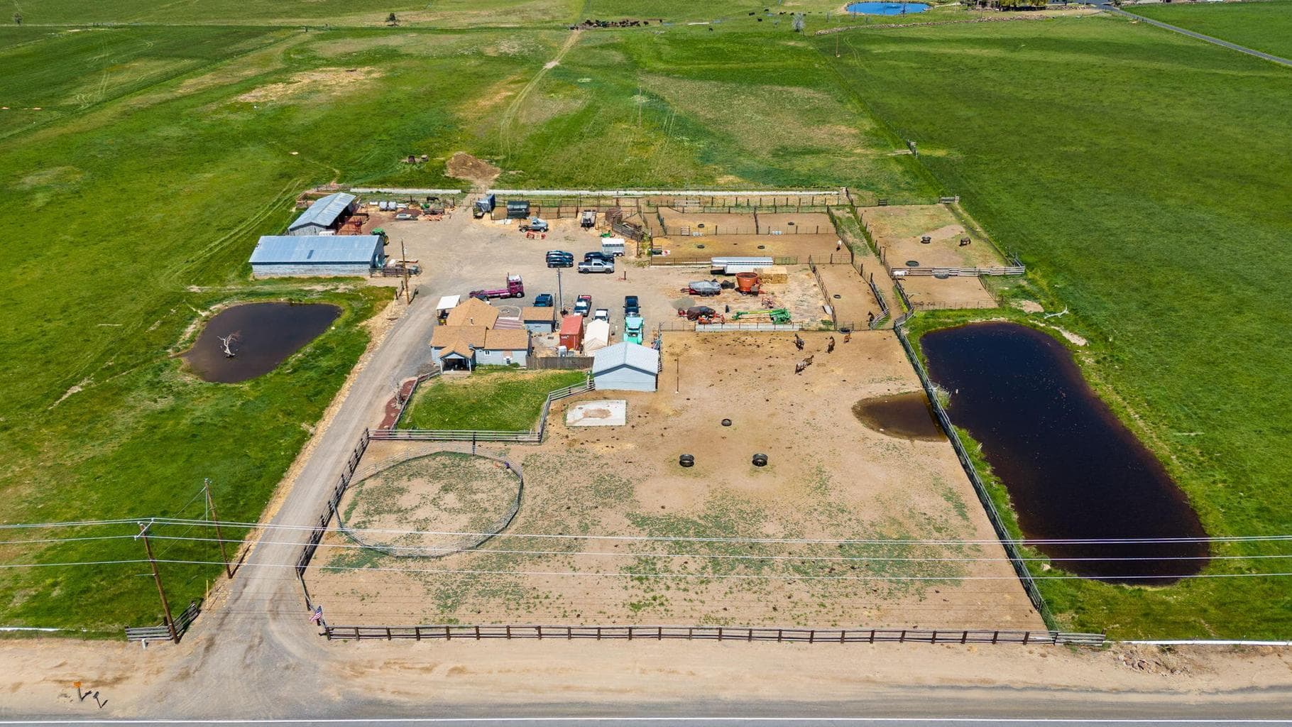 Cattle area and farmhand house.