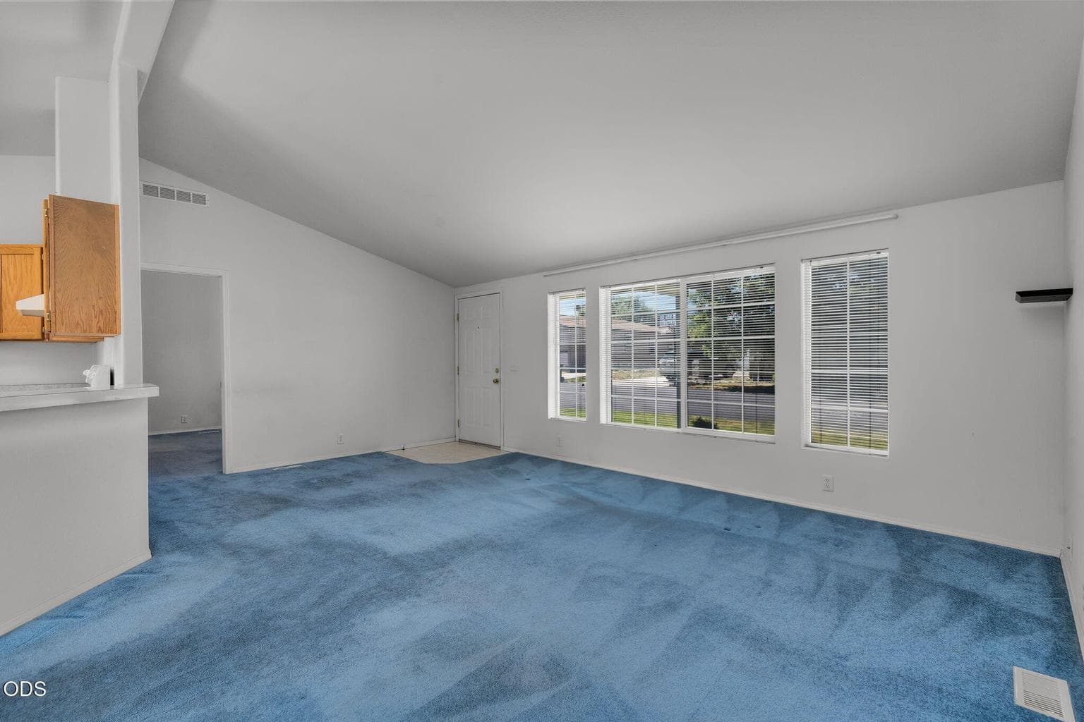 Photo of 811 Paiute 5 of 19