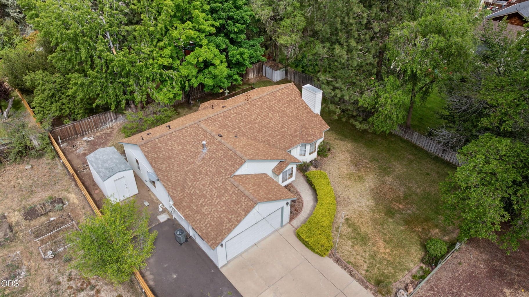 Photo of 2400 Jones 5 of 33