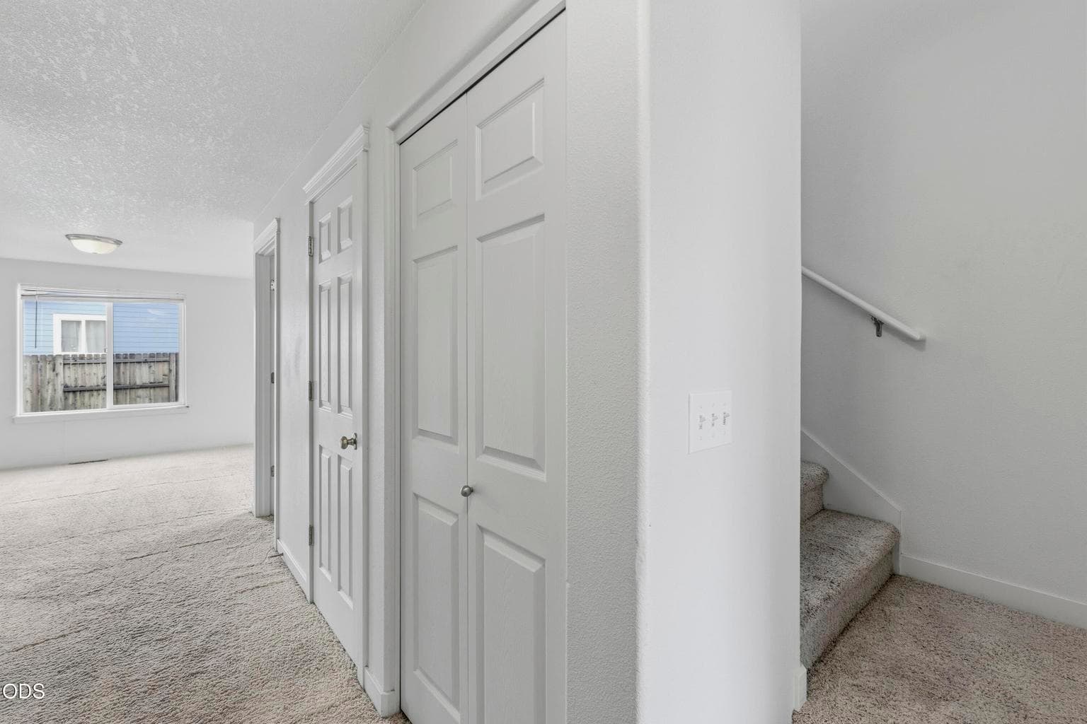 Photo of 901 Kierra 5 of 26