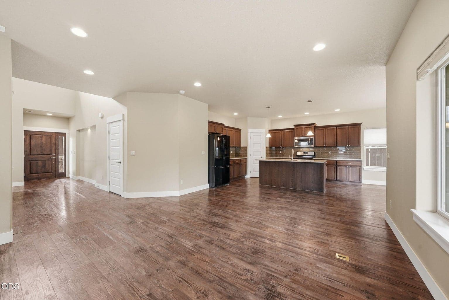Photo of 3024 Flagstone 5 of 36