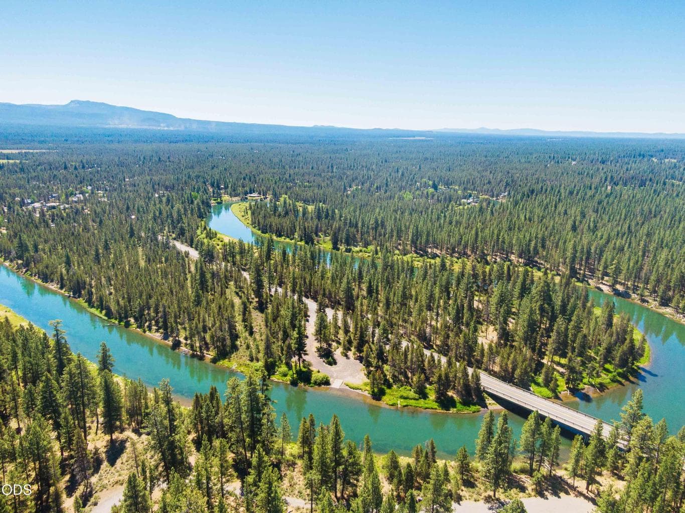 Deschutes River nearby