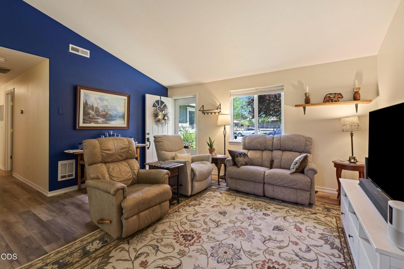 Photo of 1425 31st 4 of 29