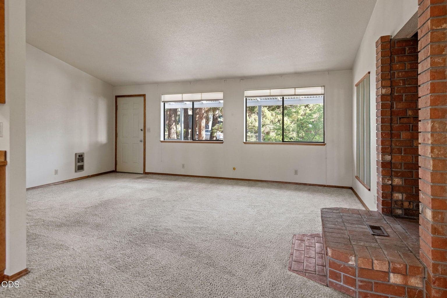 Photo of 220 Maricopa 4 of 18