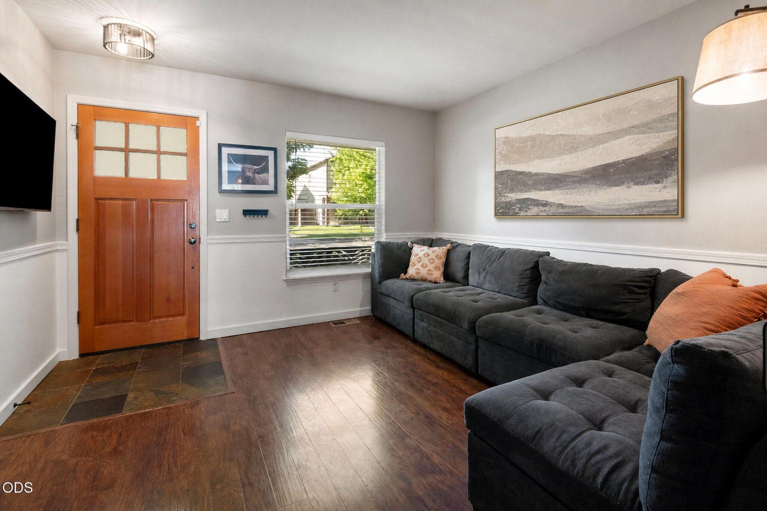 Photo of 21370 Pecoraro 4 of 25