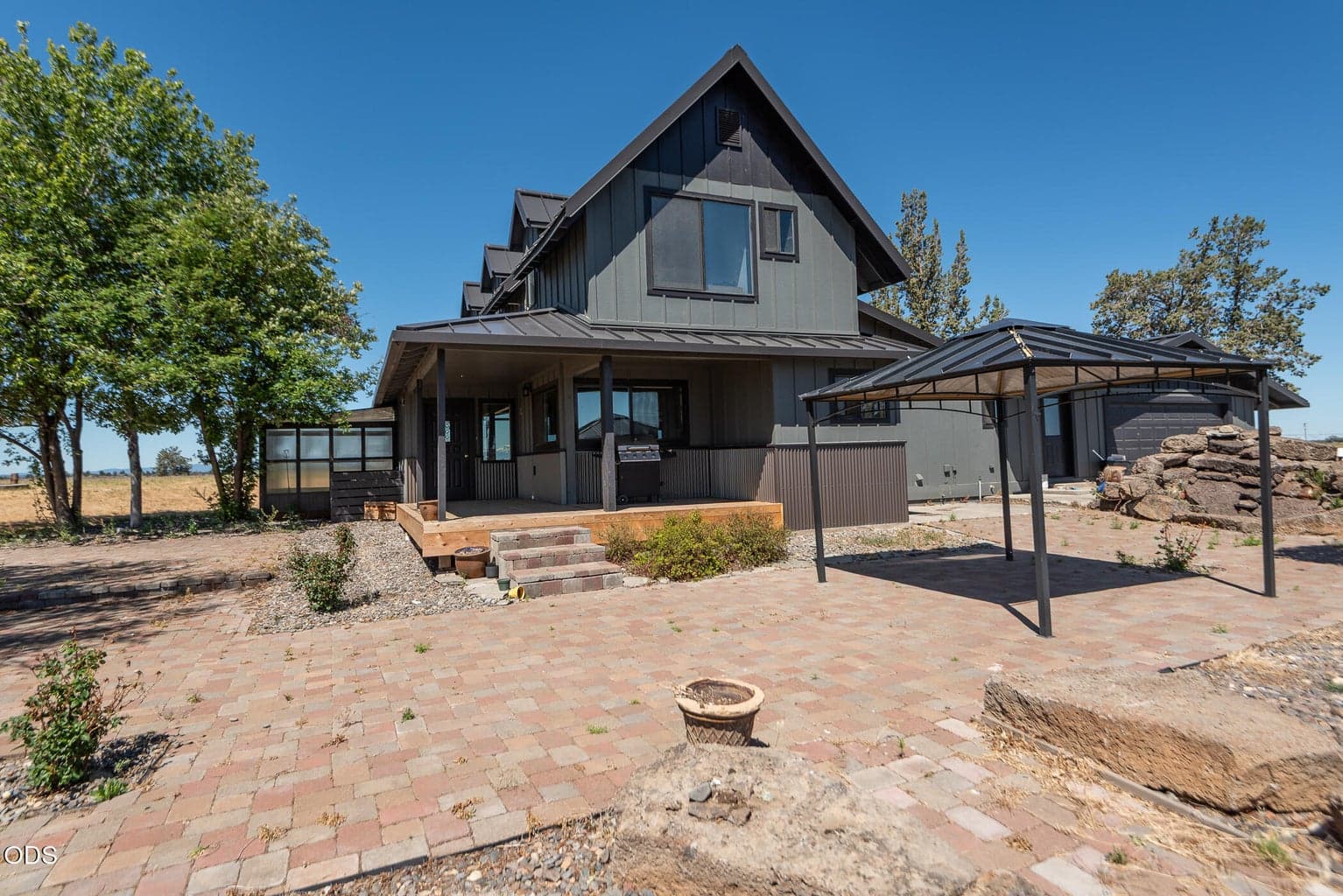 Photo of 26275 Willard 2 of 88