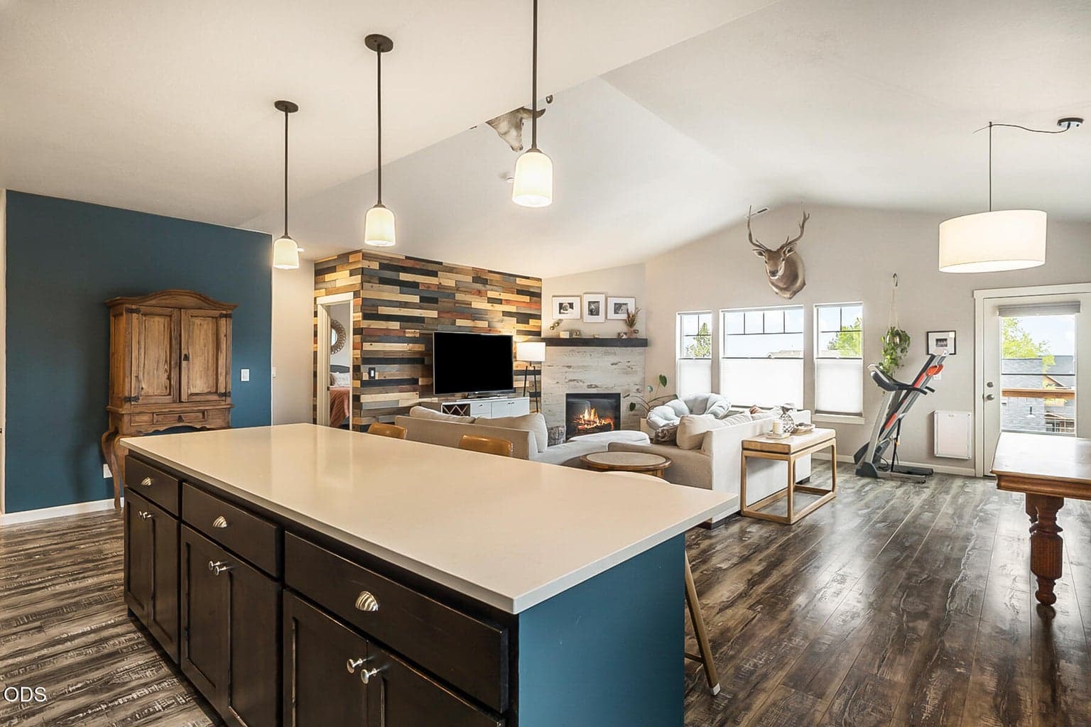 Photo of 2788 34th 2 of 48