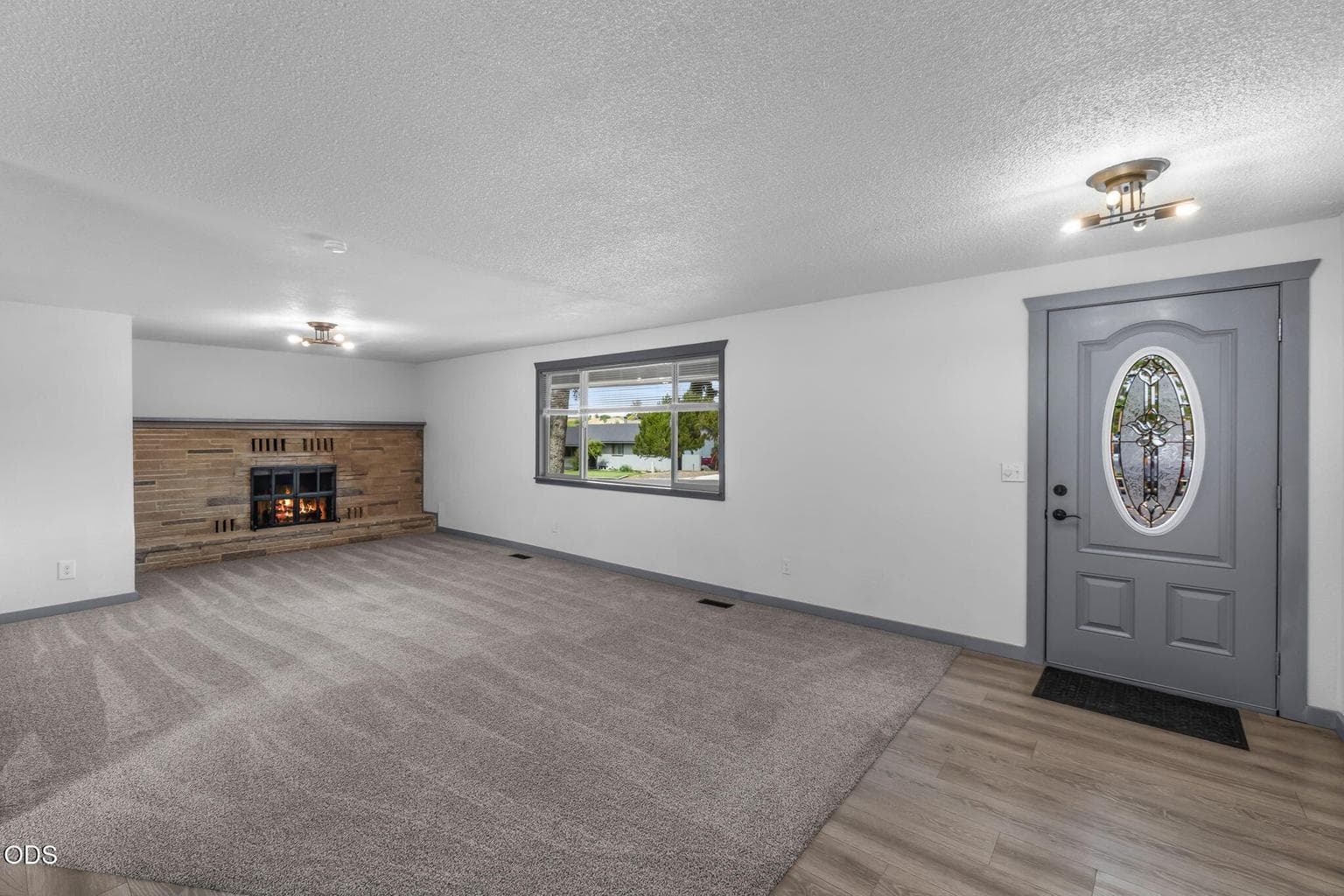 Photo of 730 Lakeside 4 of 48
