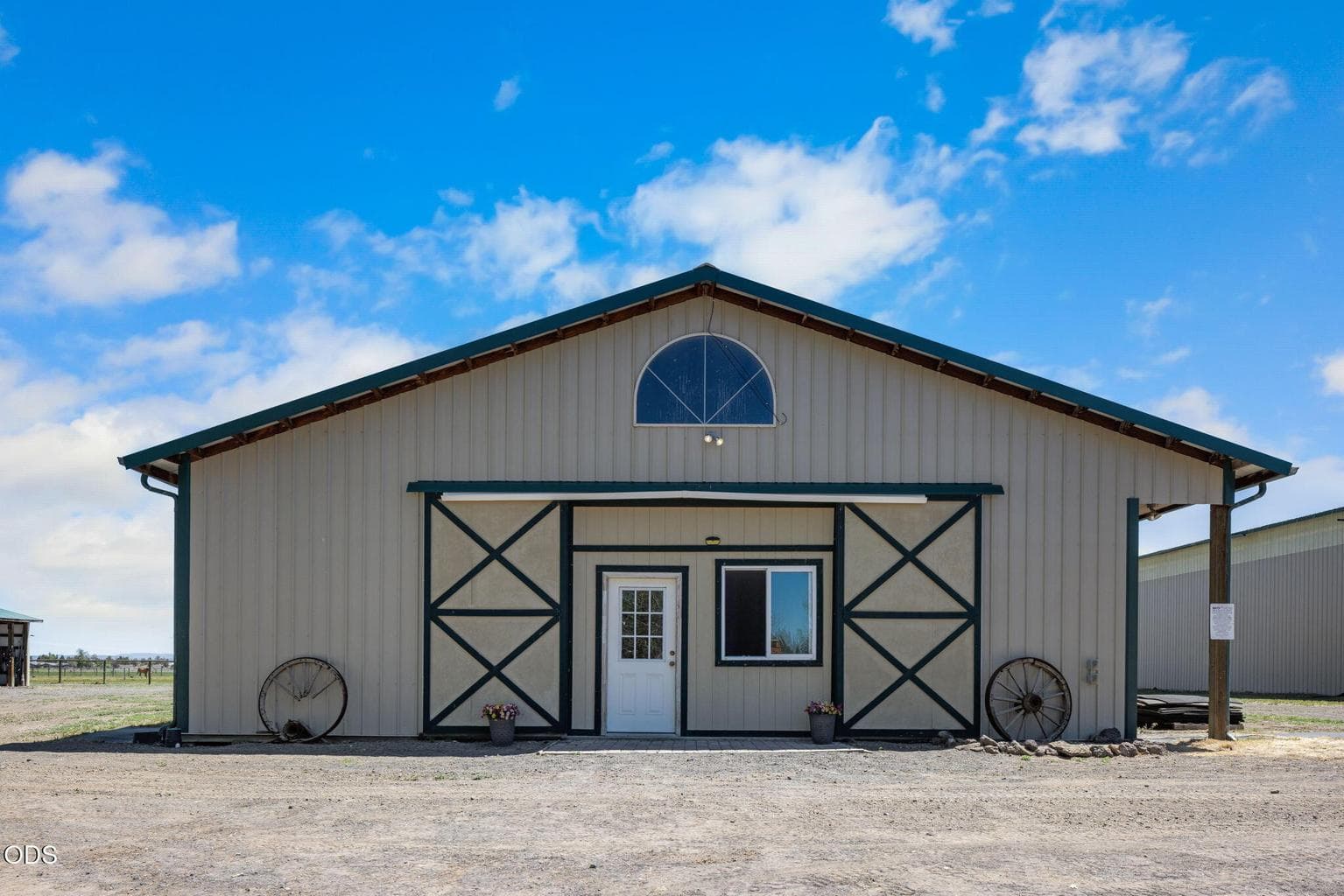 Photo of 24605 Dodds 3 of 67