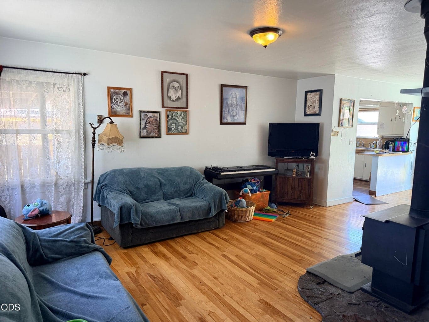 Photo of 862 8th 4 of 9