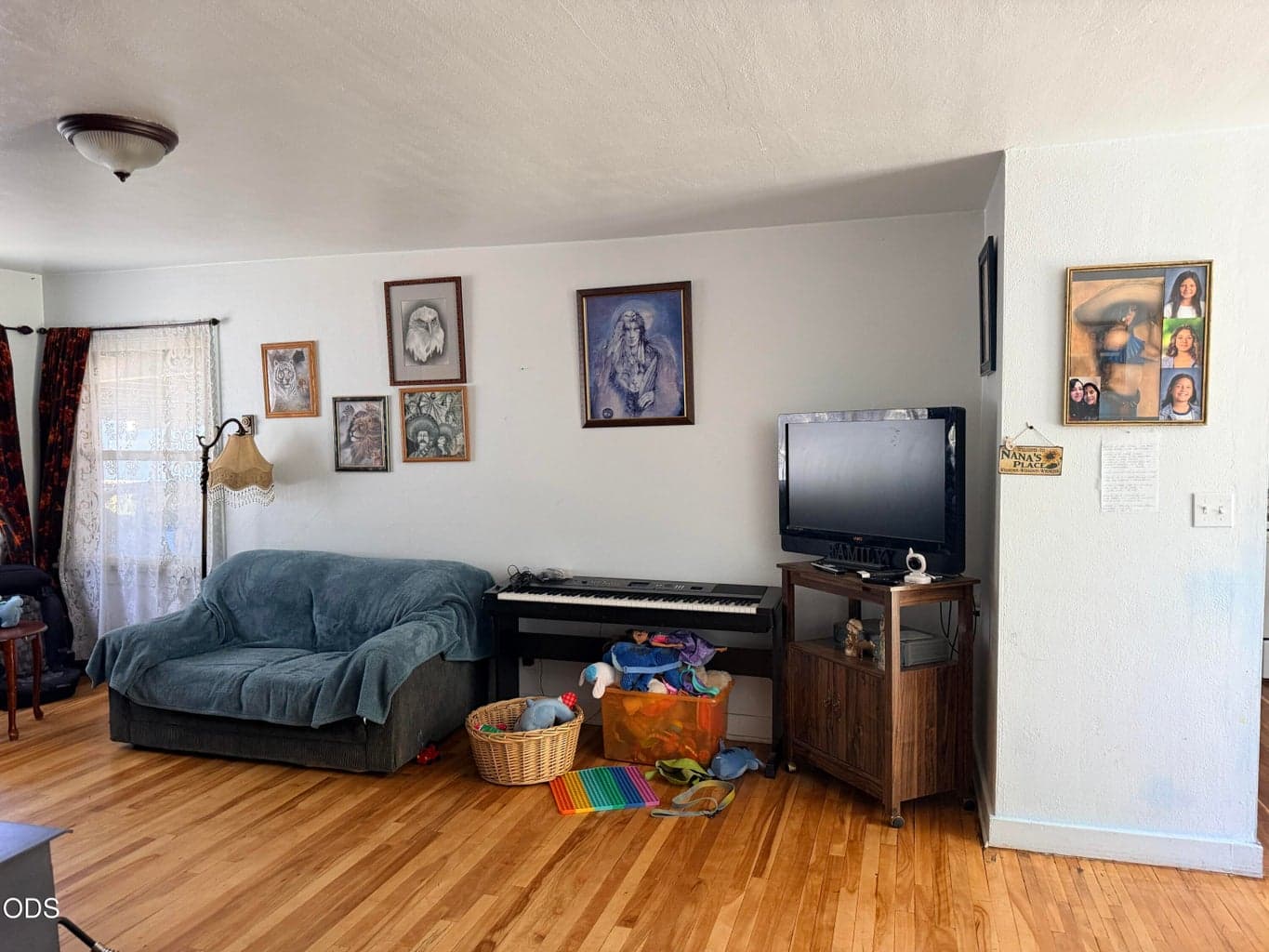 Photo of 862 8th 5 of 9