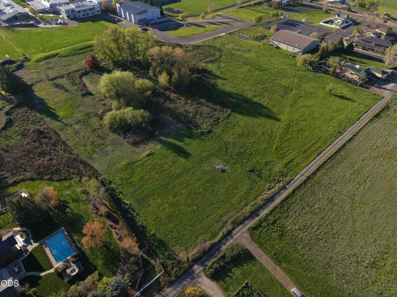 Photo of Main 3 of 15