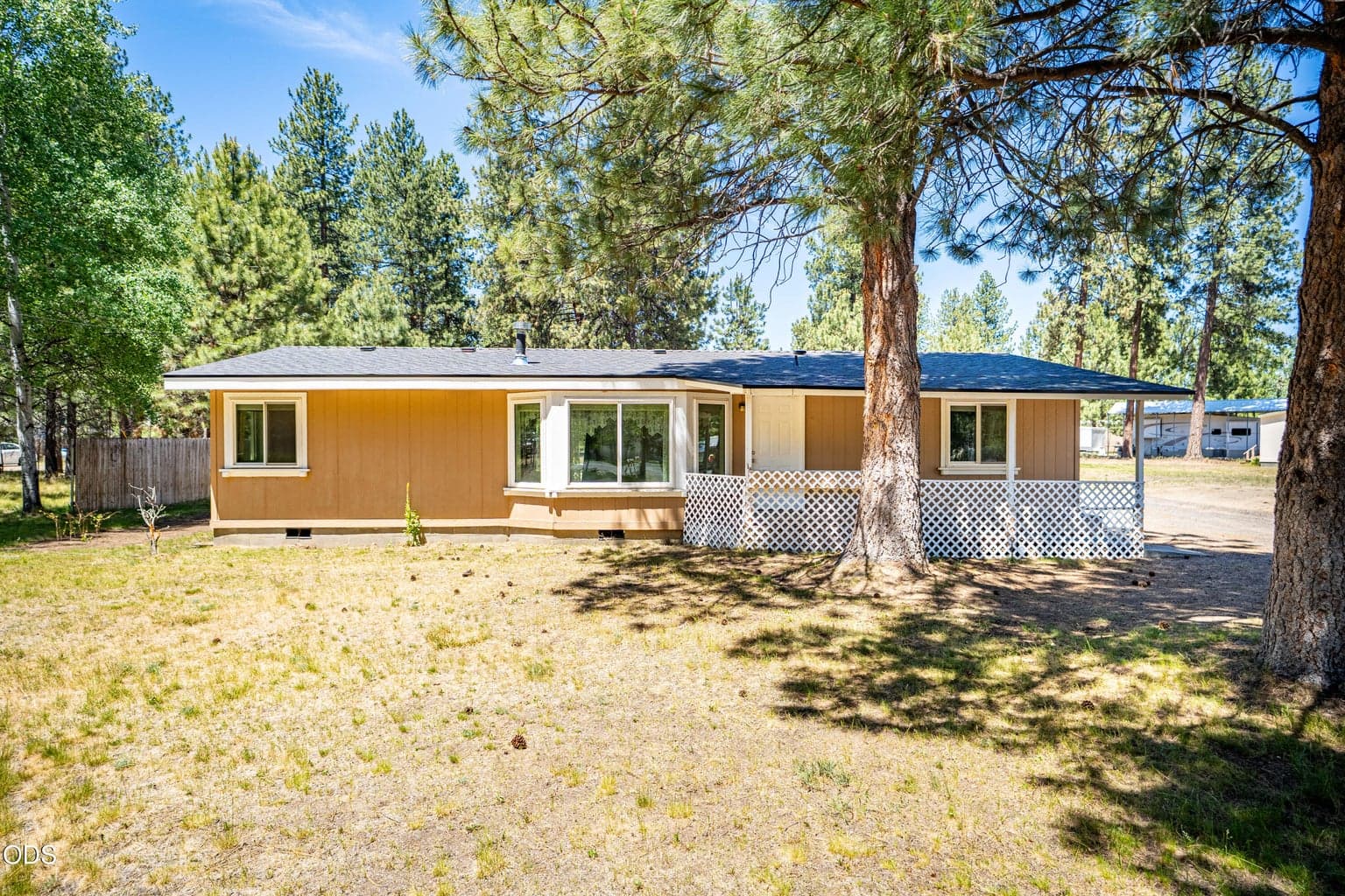 Photo of 60245 Lakeview 1 of 45