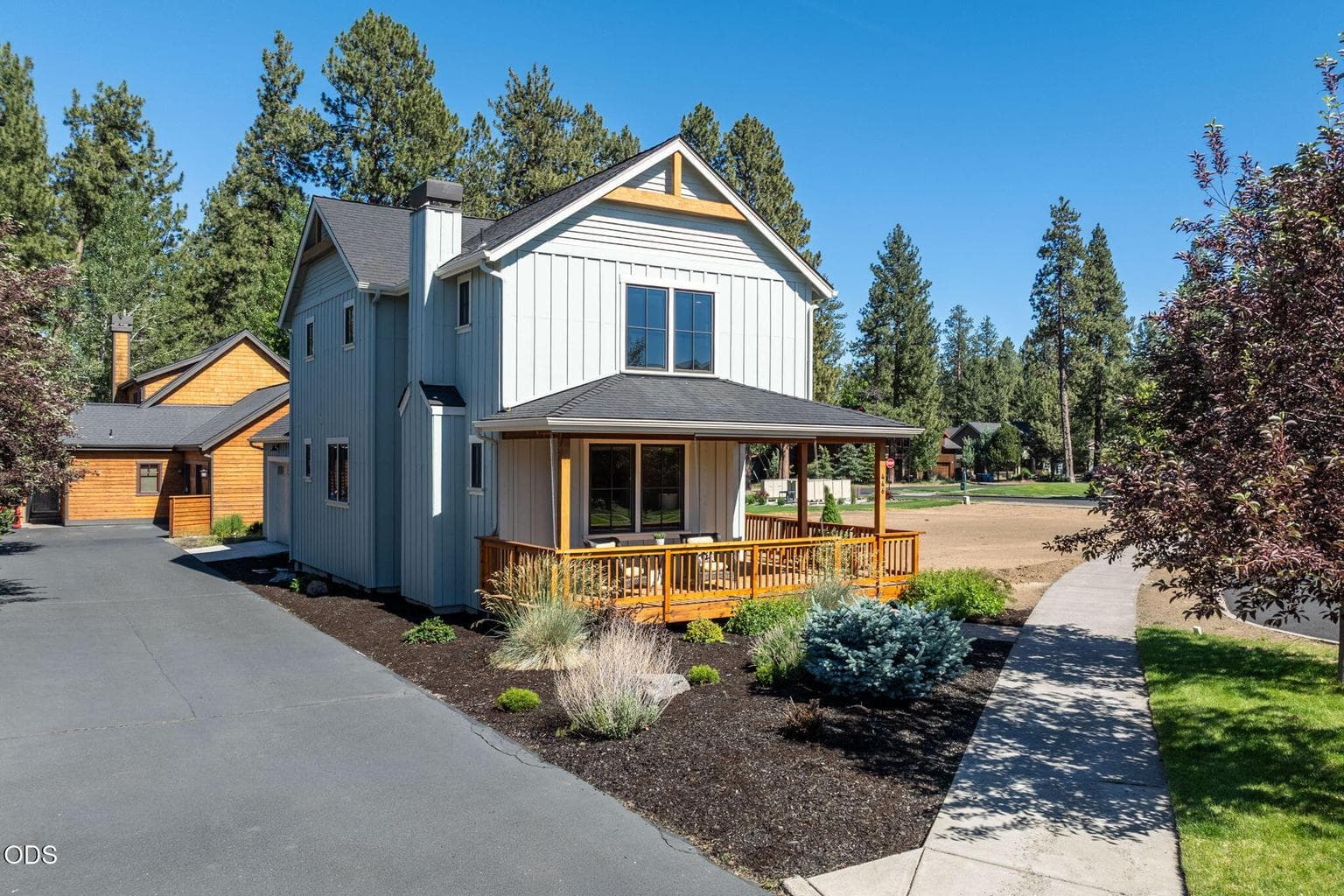 Photo of 446 Cottonwood 1 of 58