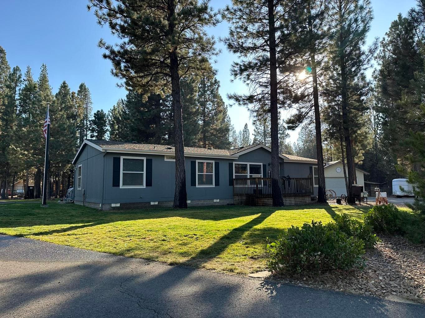 17575 Sutter