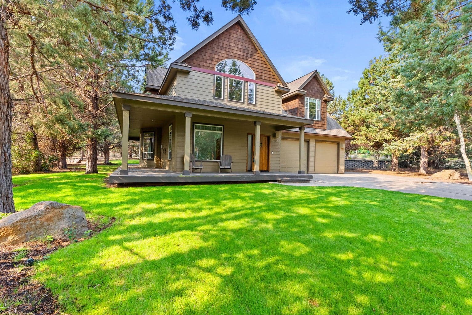3025 Fairway Heights