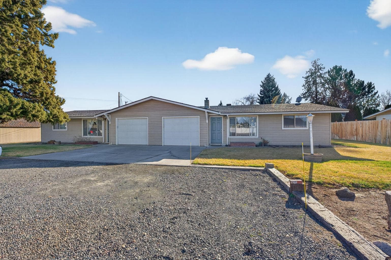 2412 Wickiup, Redmond, OR, 97756 property photo