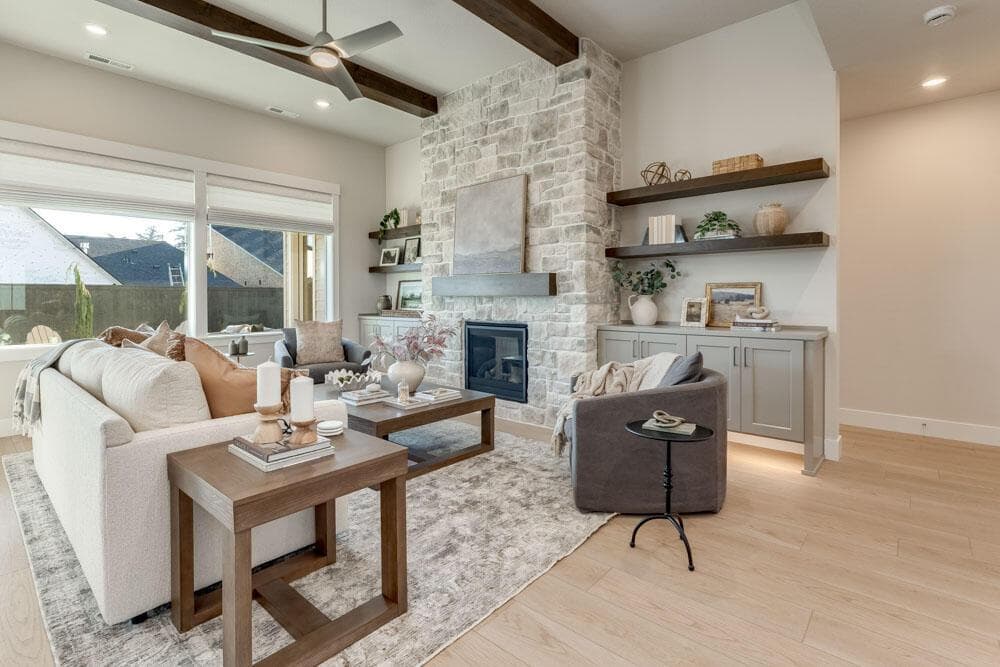 3052 Brownstone