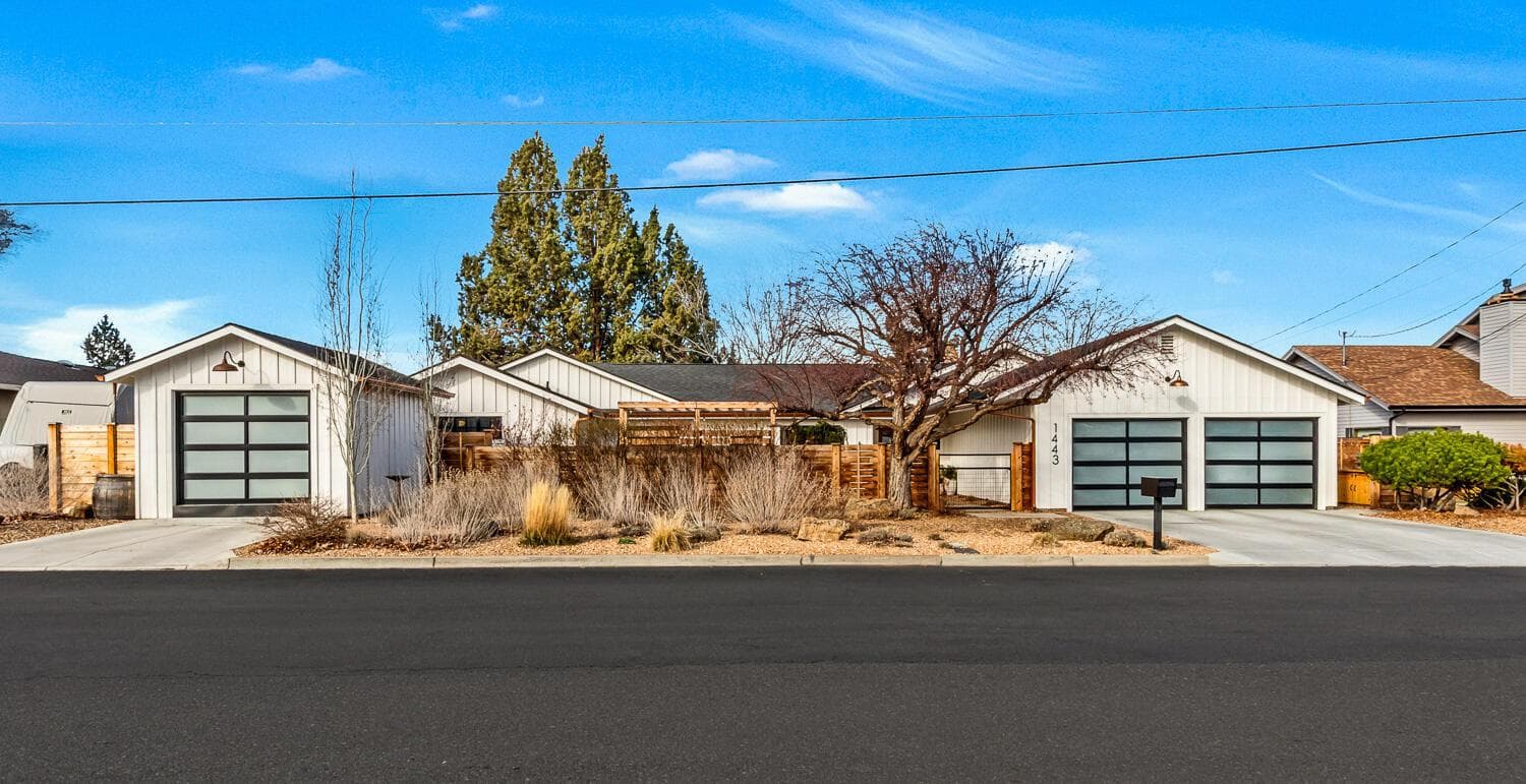 1443 Canyon