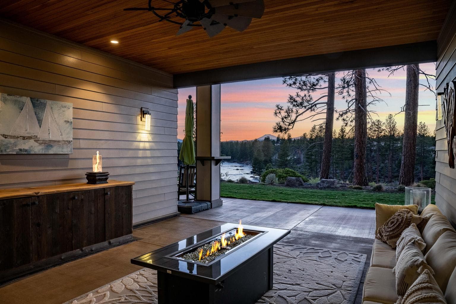 60871 River Rim
