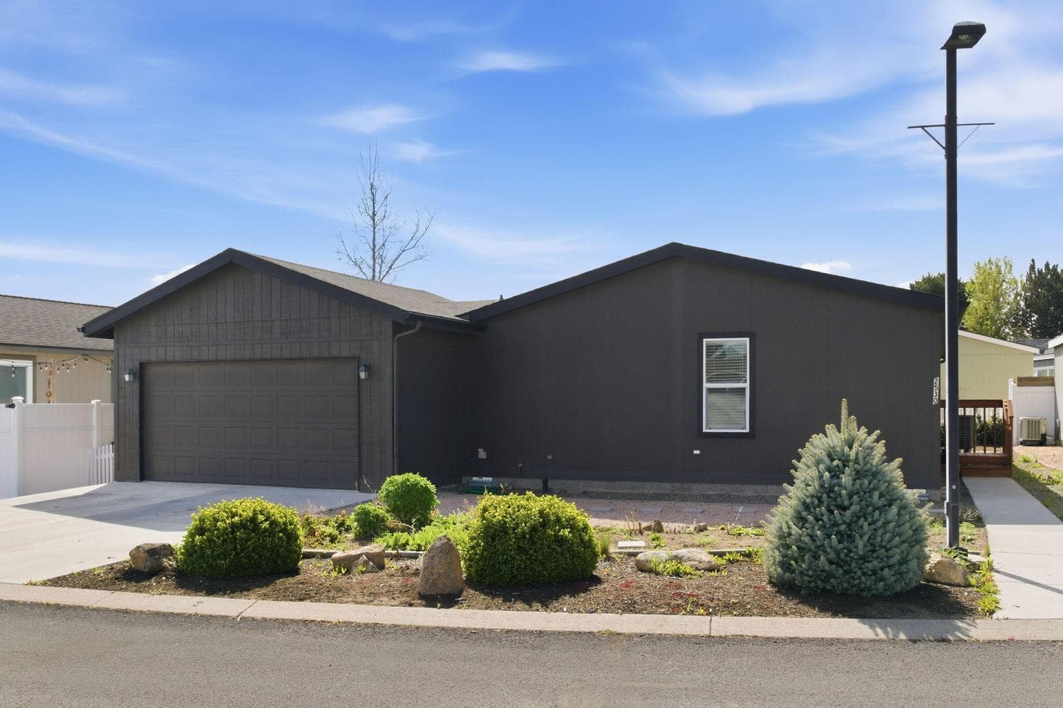 2530 Evening Primrose, Redmond, OR, 97756 property photo