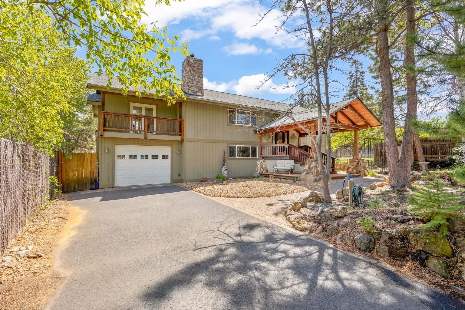 2236 Meadow