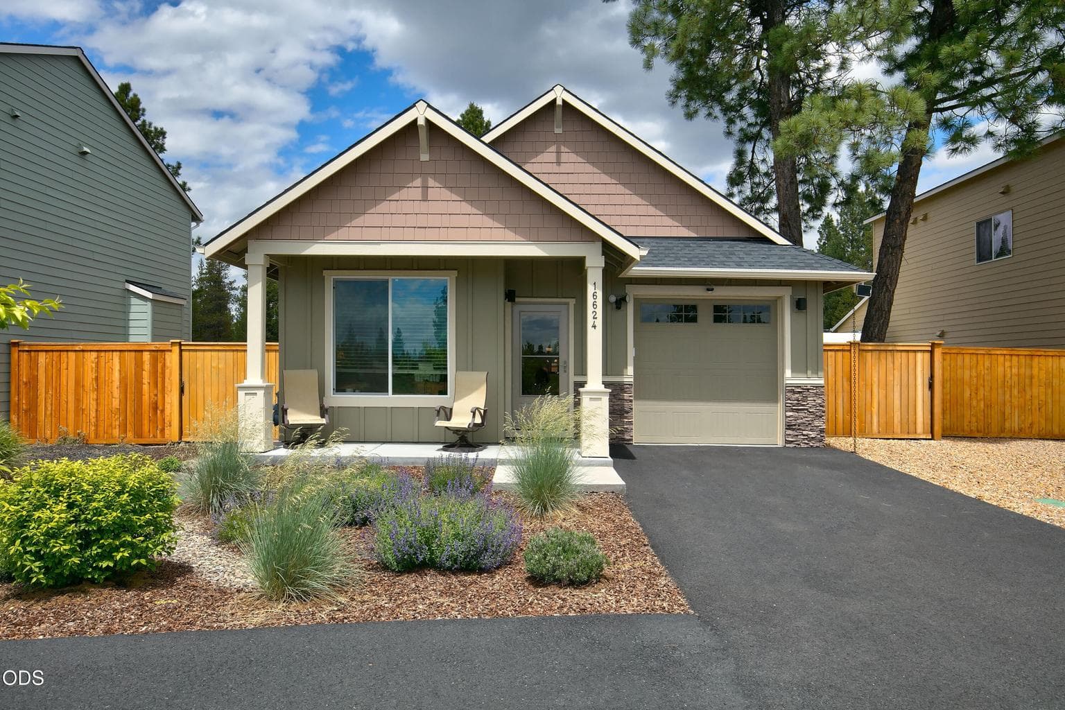 16624 Pine Creek